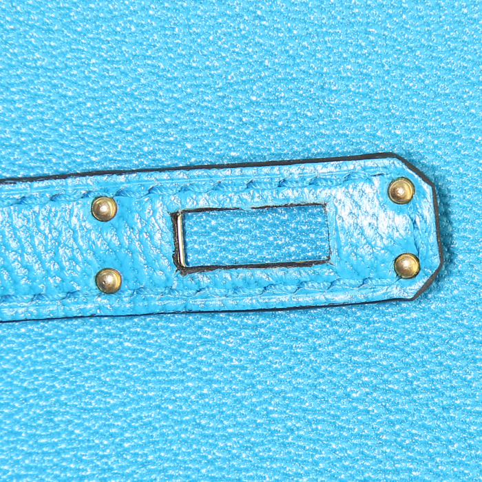 Hermes Kelly 25 cm shoulder bag in blue leather - Detail D5