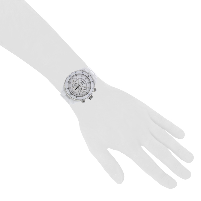 Montre Chanel J12 Chronographe en céramique blanche et acier Vers 2000 - Detail D1