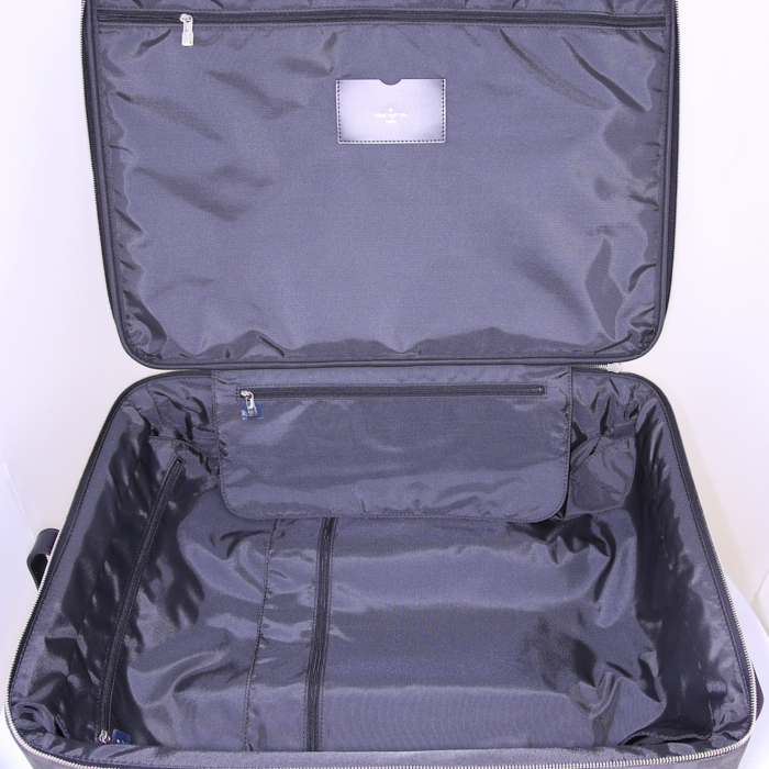 Valise souple Louis Vuitton Pegase en toile monogram grise et cuir noir - Detail D2