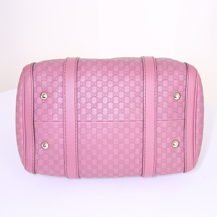 Bolso de mano Gucci Boston en cuero Monogram rosa - Detail D4