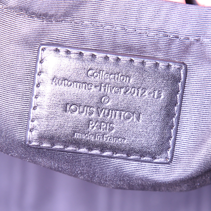 Bolso de mano Louis Vuitton North South modelo grande en lona negra y beige y cuero negro - Detail D3