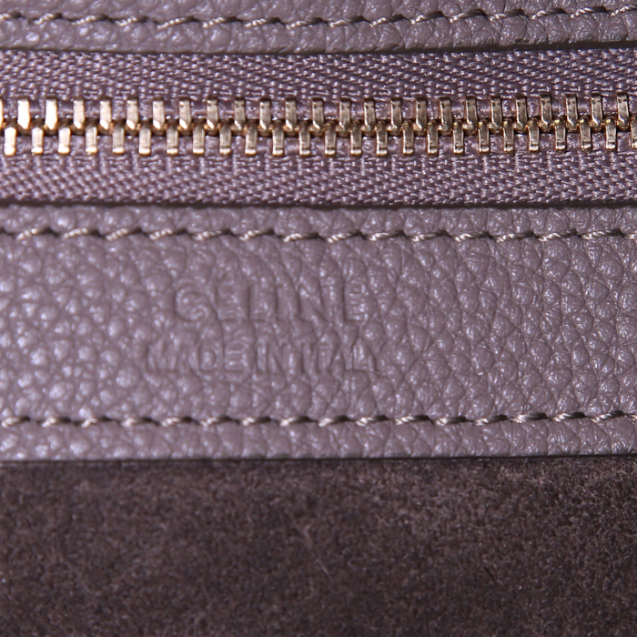 Celine Cabas Phantom shopping bag in taupe grained leather - Detail D3