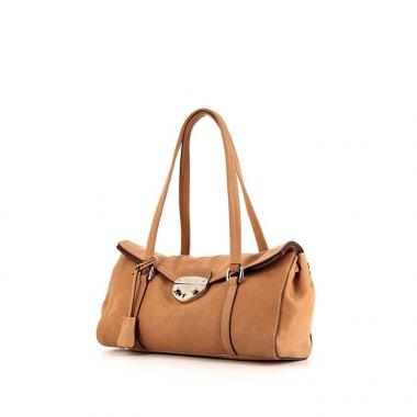 Bolso para llevar al hombro o en la mano Prada Antic Buckles en cuero beige