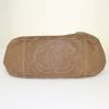 Bolso de mano Chanel Petit Shopping en cuero granulado acolchado marrón - Detail D4 thumbnail