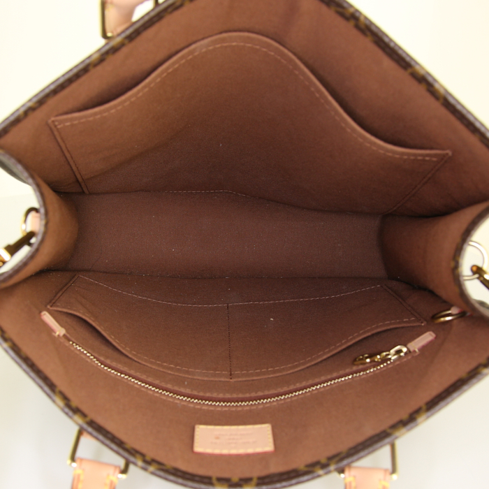 Bolso Cabás Louis Vuitton Louis Vuitton Sac Plat en lona Monogram revestida y cuero natural - Detail D3