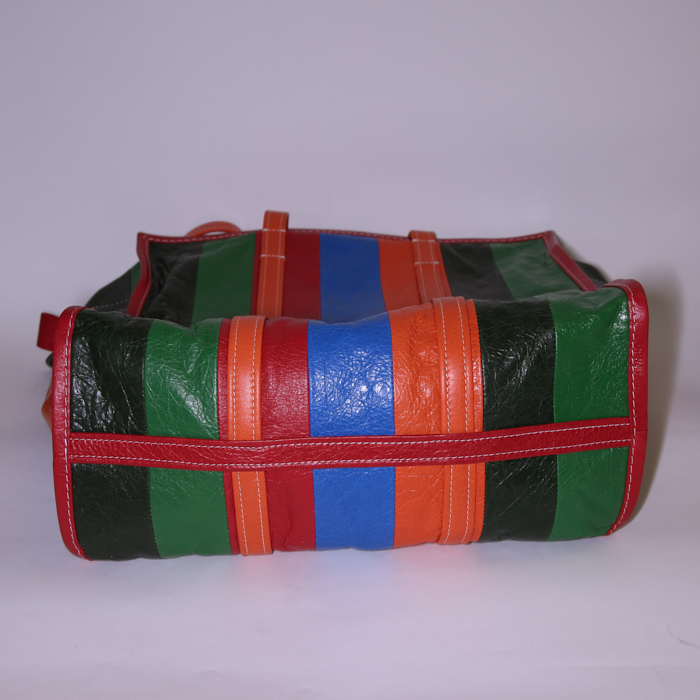 Sac cabas Balenciaga Bazar shopper en cuir multicolore bleu , vert orange et rouge - Detail D4