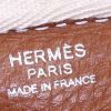 Bolso de mano Hermes Victoria en cuero togo color oro - Detail D3 thumbnail