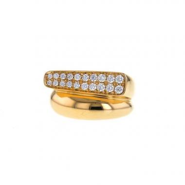Sortija Fred Success modelo grande en oro amarillo y diamantes