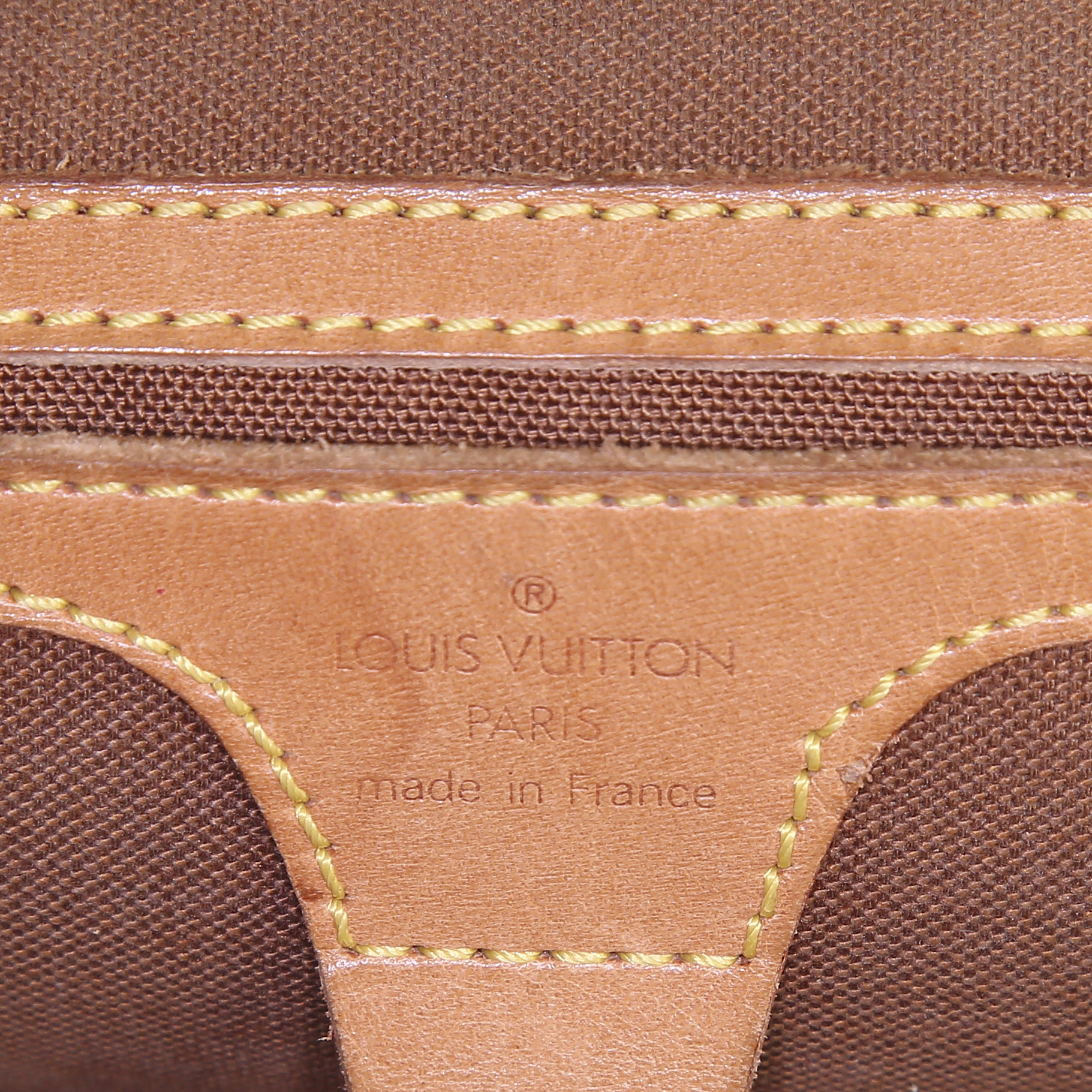 Sac à dos Louis Vuitton Ellipse en toile monogram marron et cuir naturel - Detail D3