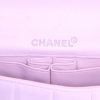 Sac à main Chanel Baguette en cuir matelassé parme - Detail D3 thumbnail