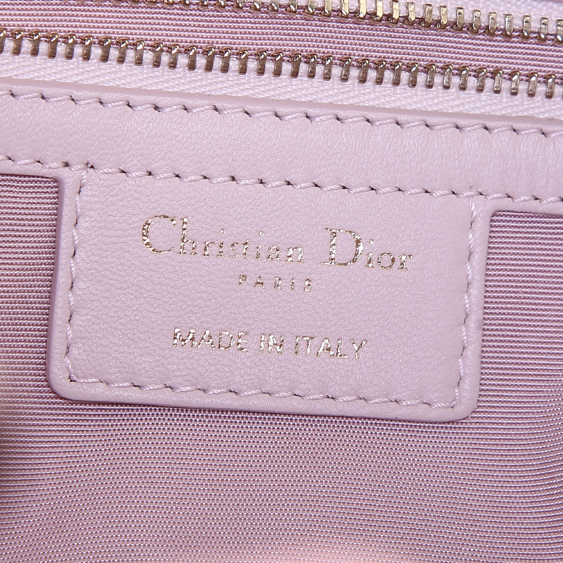 Shopping bag Dior Dior Soft modello piccolo in pelle rosa pallido cannage - Detail D3