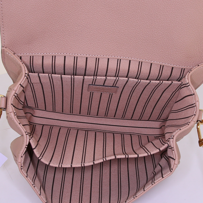 Sac bandoulière Louis Vuitton Metis en cuir monogram empreinte beige - Detail D3