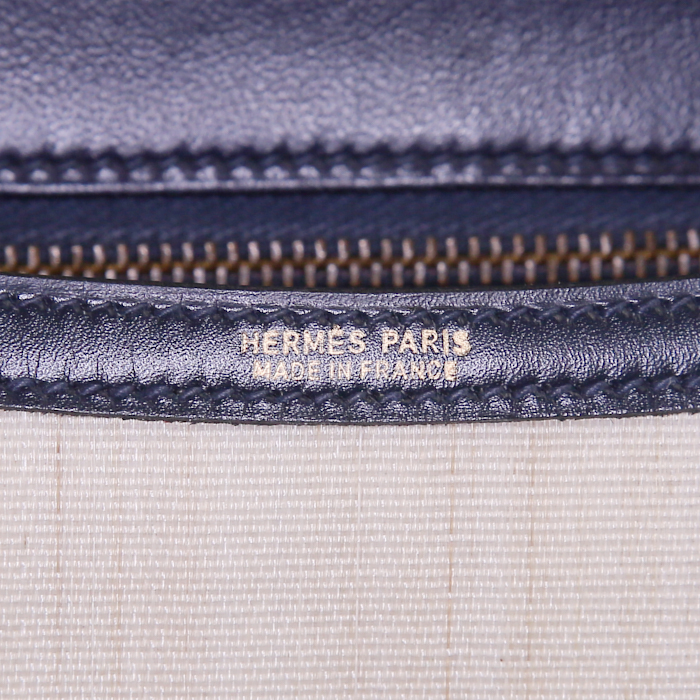 Bolso de mano Hermes Constance en crin de caballo trenzada beige y cuero azul marino - Detail D4