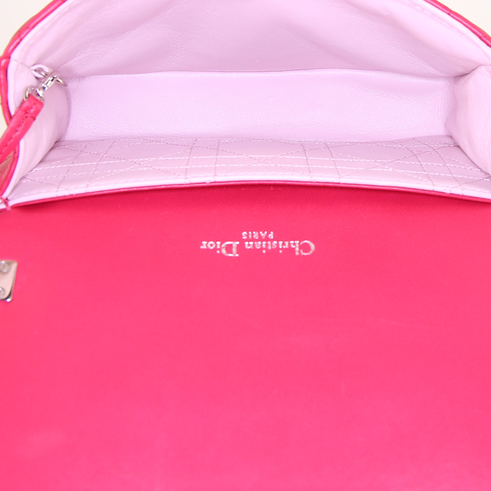 Dior Miss Dior Promenade shoulder bag in raspberry pink leather - Detail D2