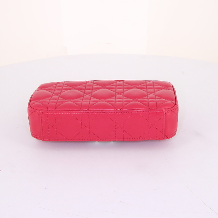 Dior Miss Dior Promenade shoulder bag in raspberry pink leather - Detail D4