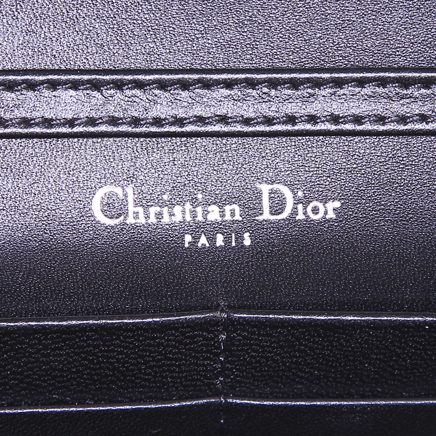 Sac/pochette Dior Diorama Wallet on Chain en cuir grainé noir - Detail D3