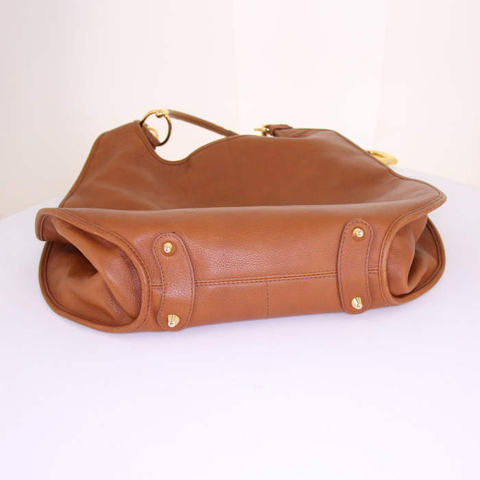 Sac cabas Dior 61 en cuir marron - Detail D4