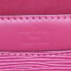 Louis Vuitton Louise shoulder bag in pink epi leather - Detail D3 thumbnail