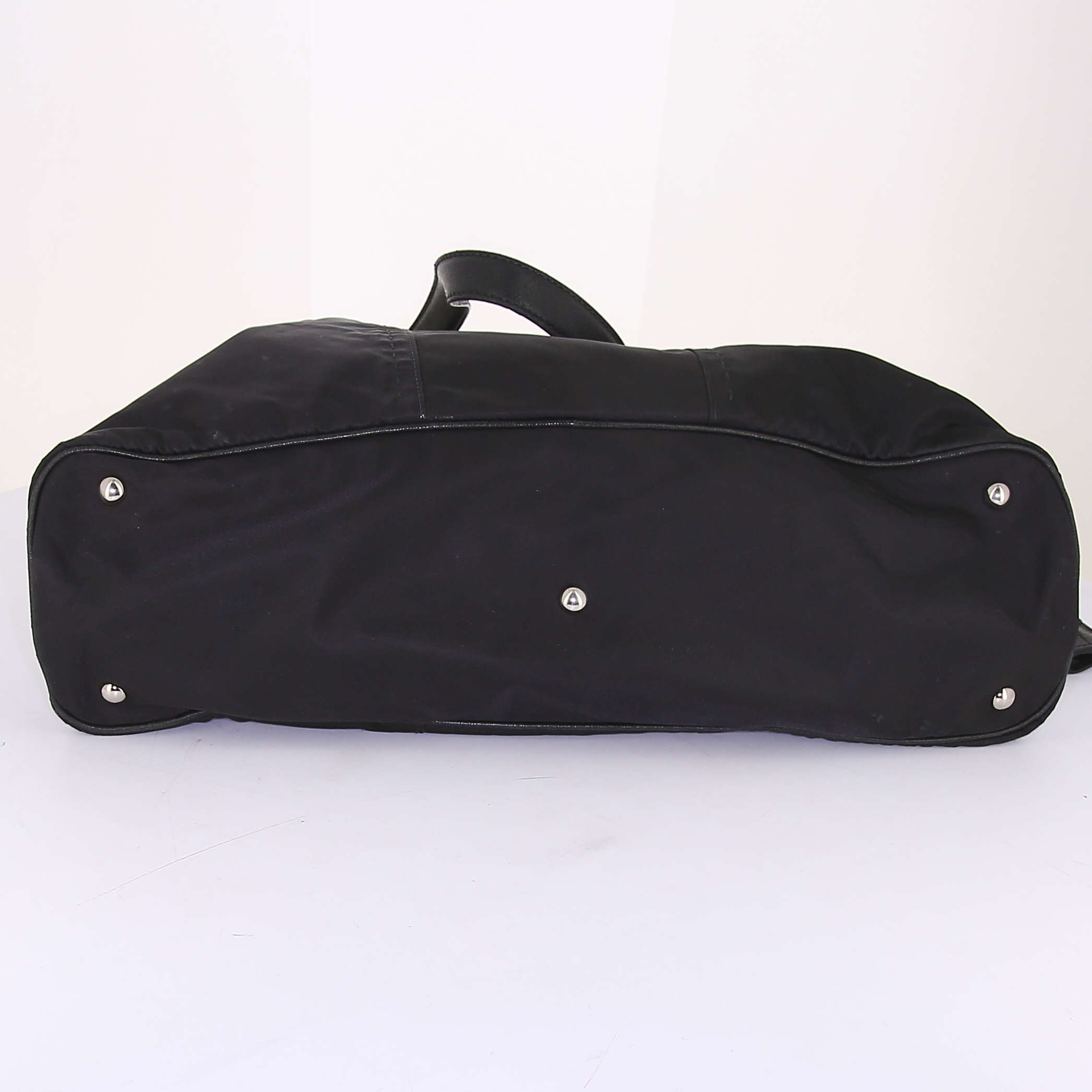 Yves Saint Laurent Muse large model handbag in black canvas and leather - Detail D4