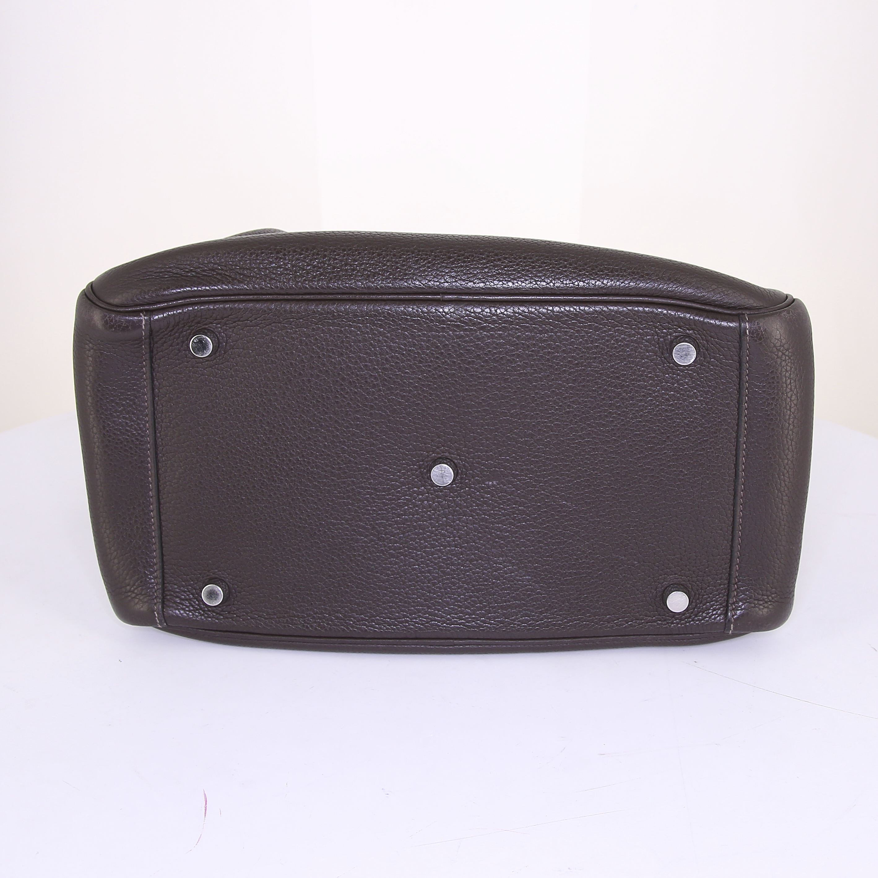 Borsa Hermes Lindy 30 cm in pelle togo ebana - Detail D4