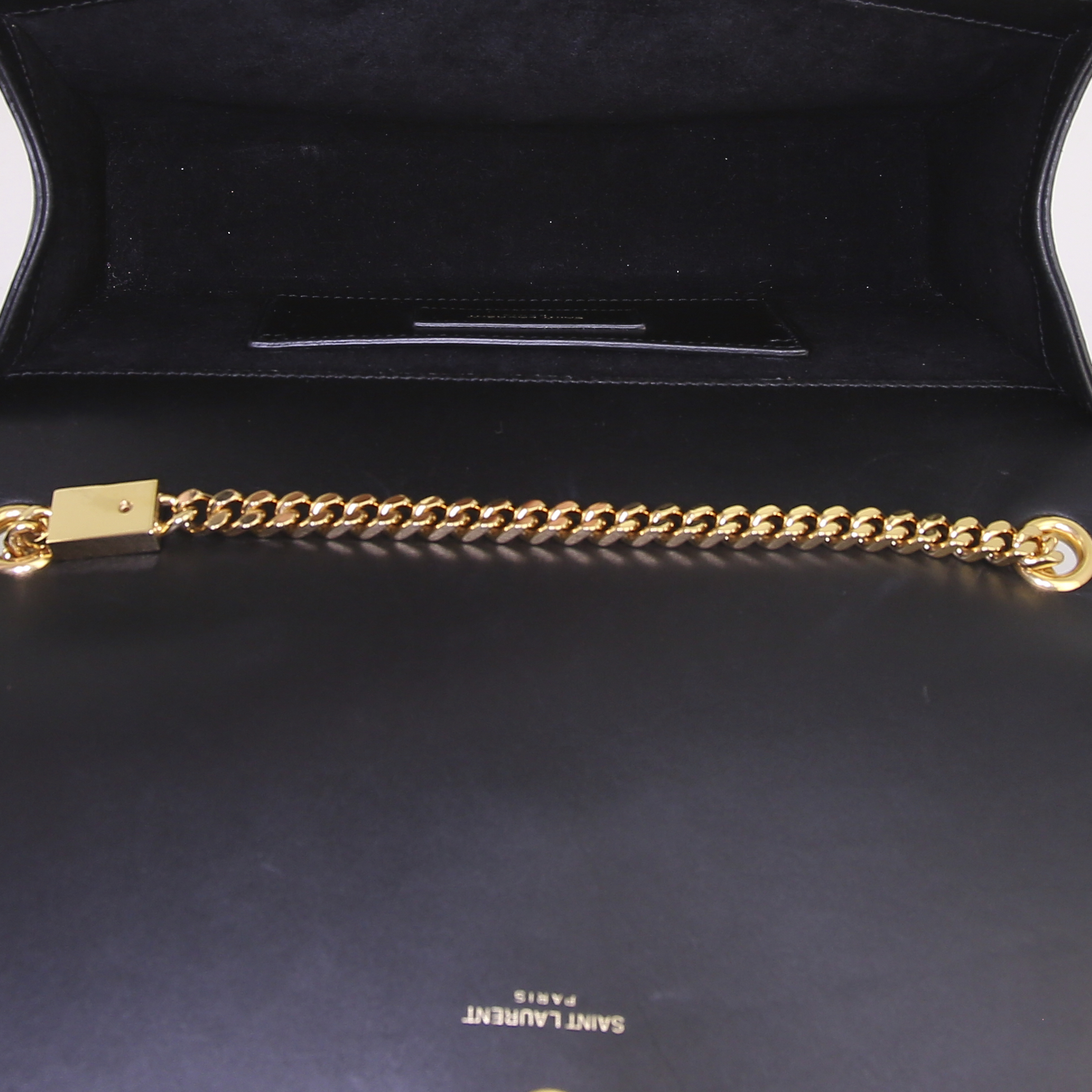 Saint Laurent Kate shoulder bag in black leather - Detail D2