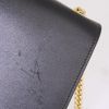 Bolso bandolera Saint Laurent Kate en cuero negro - Detail D5 thumbnail