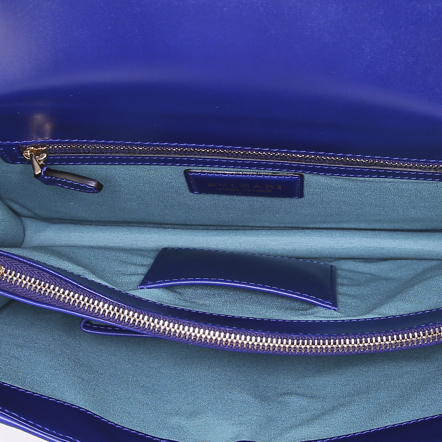 Sac à main Bulgari en cuir bleu - Detail D3