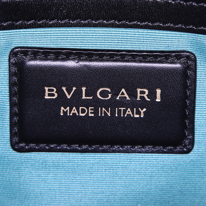 Bolso de mano Bulgari en cuero negro - Detail D4