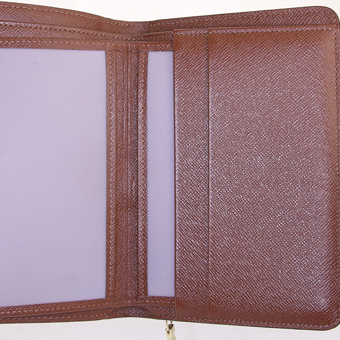 Portefeuille Louis Vuitton grand modèle en toile monogram marron et cuir marron - Detail D4