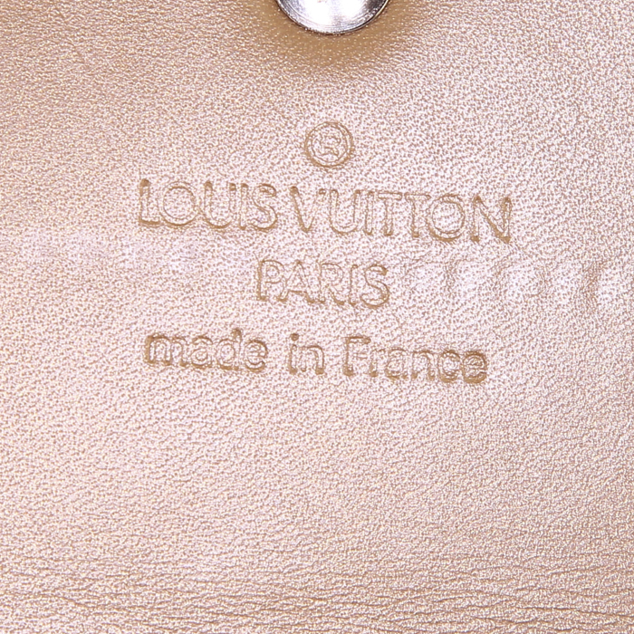 Louis Vuitton Sarah wallet in beige monogram patent leather - Detail D3