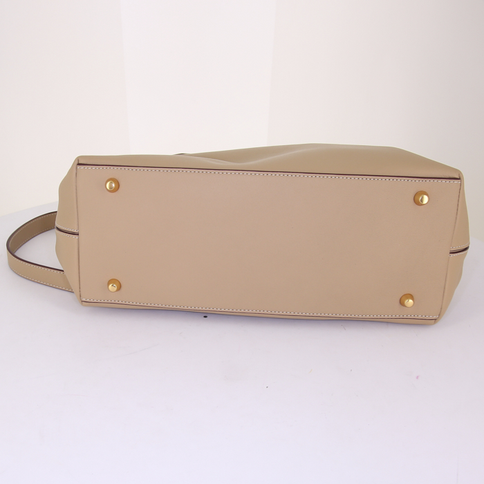 Sac à main Marc Jacobs en cuir beige - Detail D5