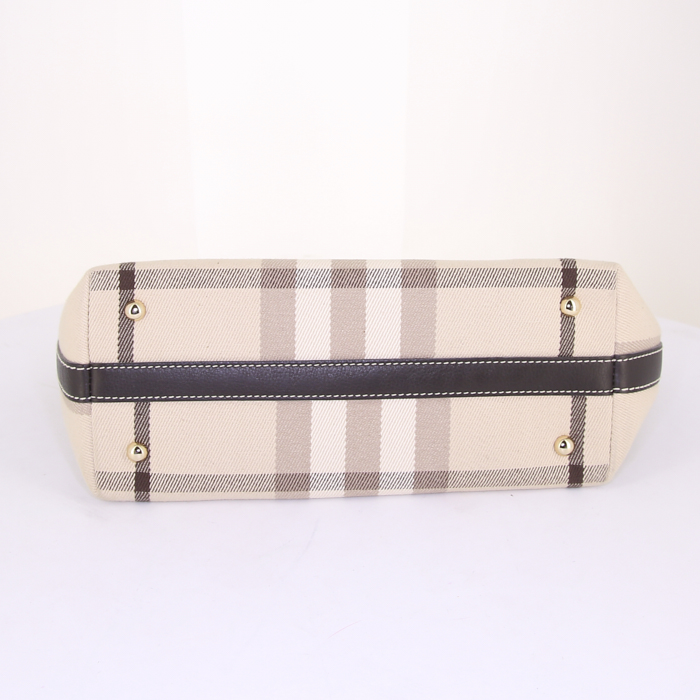 Borsa Burberry in tela Haymarket beige e pelle marrone - Detail D4