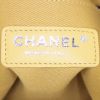 Bolso de mano Chanel Deauville en mimbre amarillo y cuero amarillo - Detail D4 thumbnail