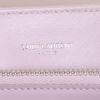 Bolso de mano Saint Laurent Loulou modelo grande en cuero color rosa claro - Detail D4 thumbnail