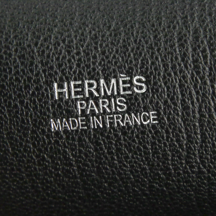 Hermes Jypsiere messenger bag in black togo leather - Detail D3