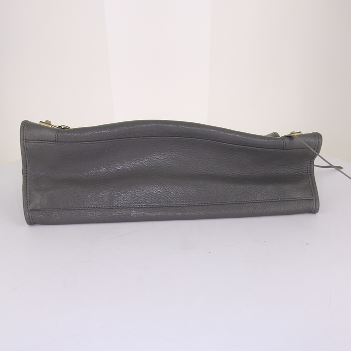Balenciaga Metallic Edge City handbag in grey leather - Detail D5