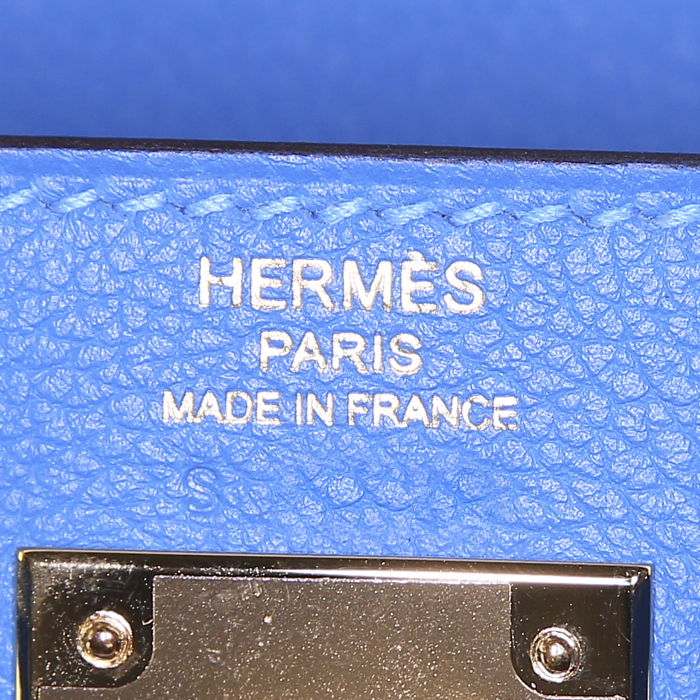 Sac à main Hermes Kelly 28 cm en cuir grainé Bleu Zanzibar - Detail D4
