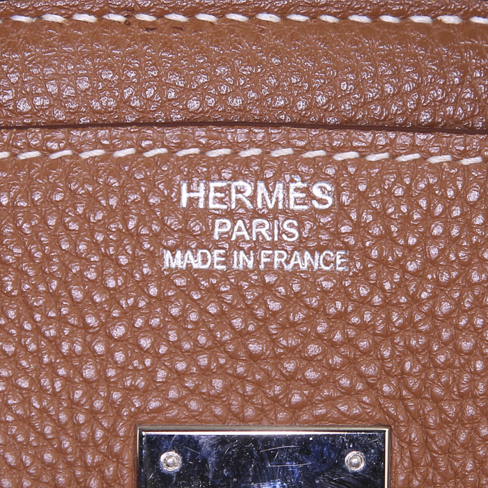 Bolso de mano Hermes Birkin 35 cm en cuero togo color oro - Detail D3