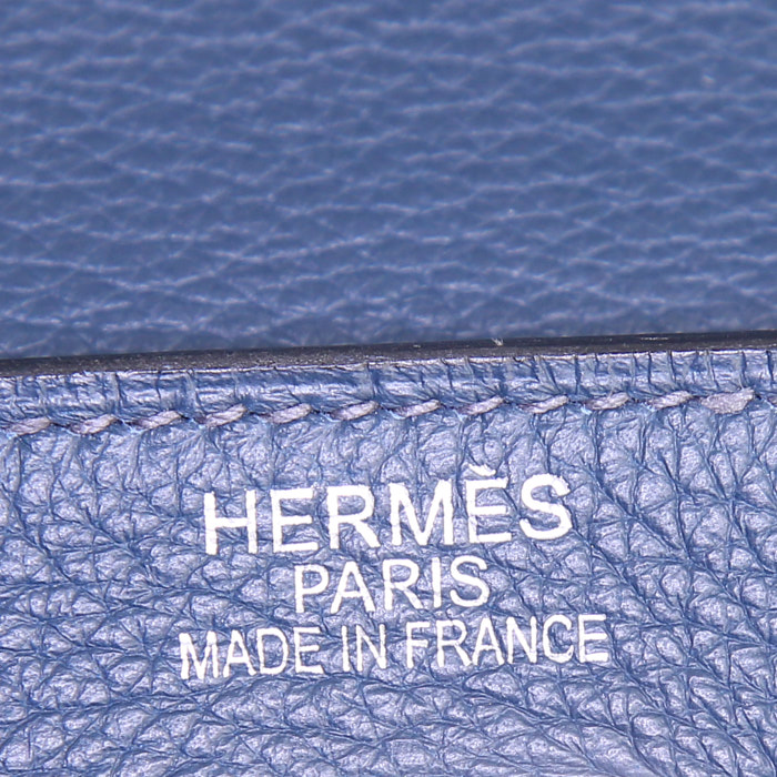 Sac à main Hermes Kelly 35 cm en cuir bleu-foncé - Detail D4