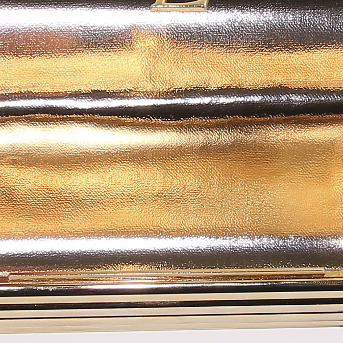 Bolso bandolera Saint Laurent Opyum Box en metal dorado - Detail D2