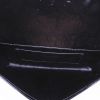 Bolsito de mano Saint Laurent Belle de Jour en cuero negro - Detail D2 thumbnail