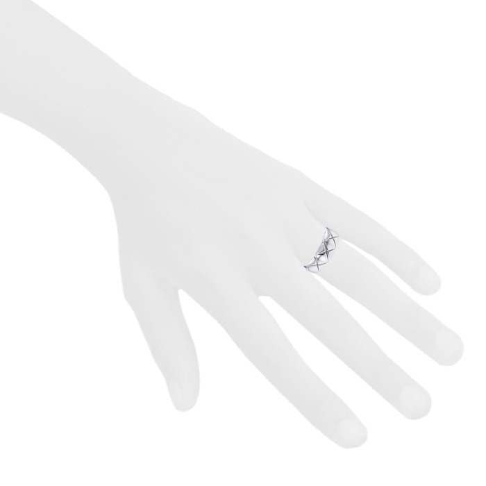 Bague Chanel Coco petit modèle en or blanc - Detail D1