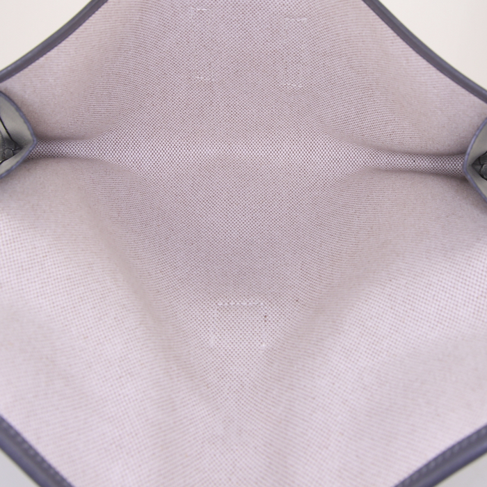 Bolsito de mano Hermes Jige en cuero box gris Graphite - Detail D2