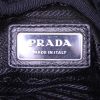 Bolso bandolera Prada Bow en cuero negro y cuero rosa - Detail D3 thumbnail