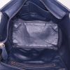 Bolso de mano Celine Luggage modelo mediano en cuero azul marino - Detail D2 thumbnail