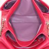 Bolso de mano Dior Diorling en cuero rojo - Detail D2 thumbnail
