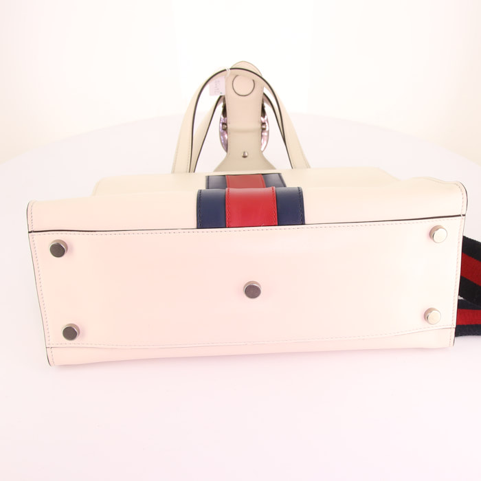 Gucci Dionysus handbag in white leather - Detail D5
