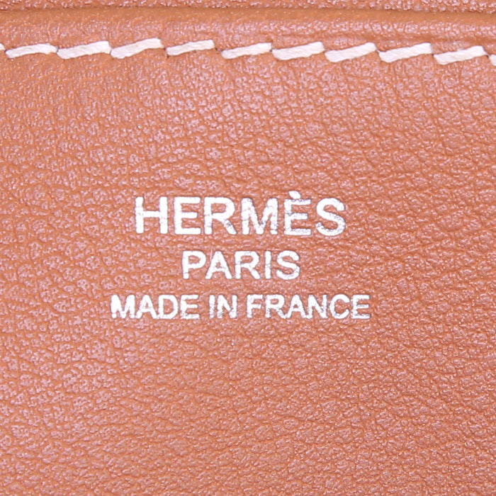 Borsa a tracolla Hermès Halzan modello piccolo in pelle Swift gold - Detail D4