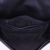 Bolso bandolera Chanel Boy en cuero negro y cuero acolchado negro - Detail D3 thumbnail