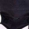 Bolso bandolera Chanel Boy en cuero negro - Detail D3 thumbnail